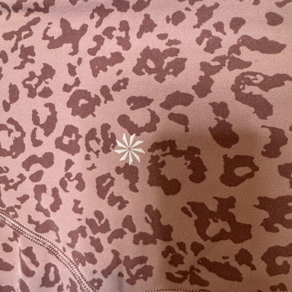 ATHLETA elation ultra high rise tight in mauve leopard size S - Picture 5 of 7